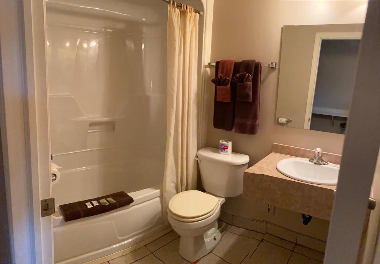Aspen Motor Inn Drayton Valley Kültér fotó