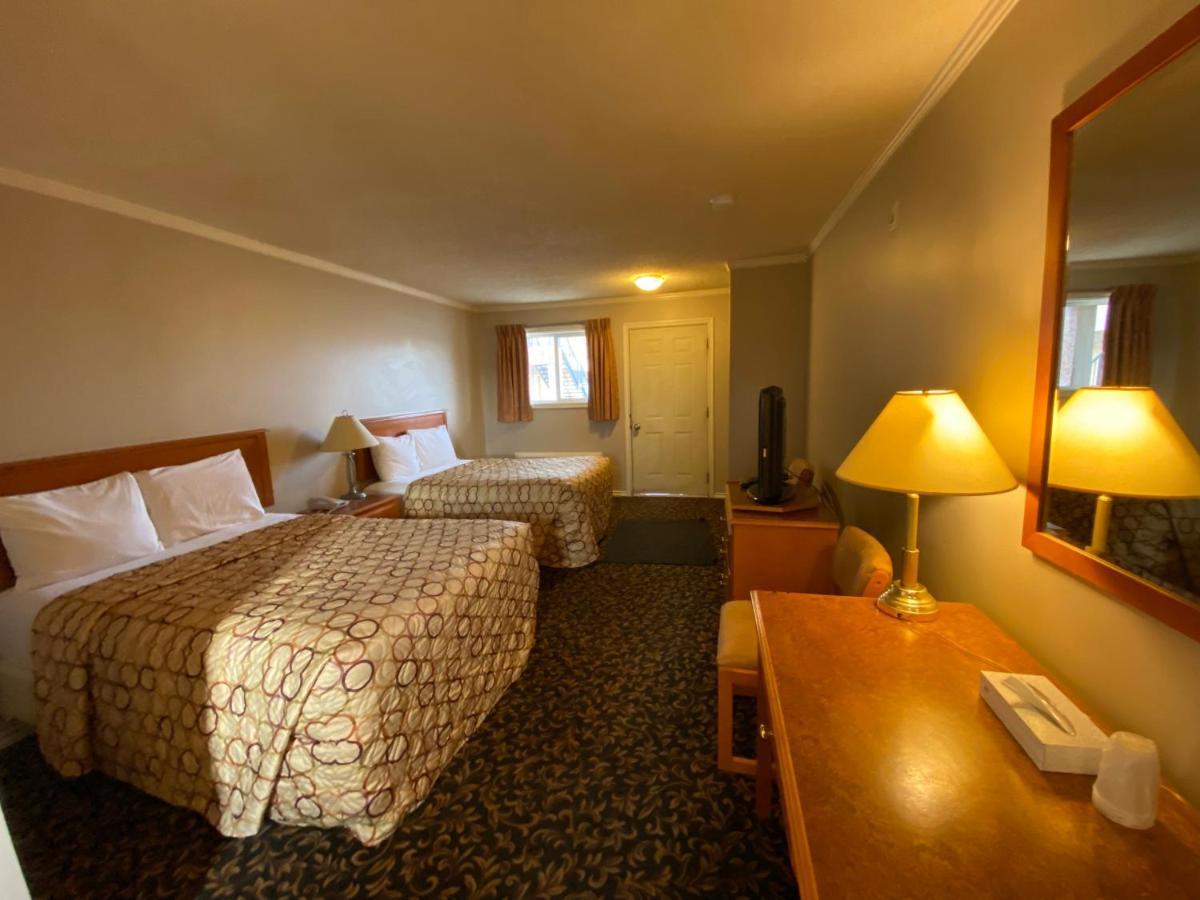 Aspen Motor Inn Drayton Valley Kültér fotó