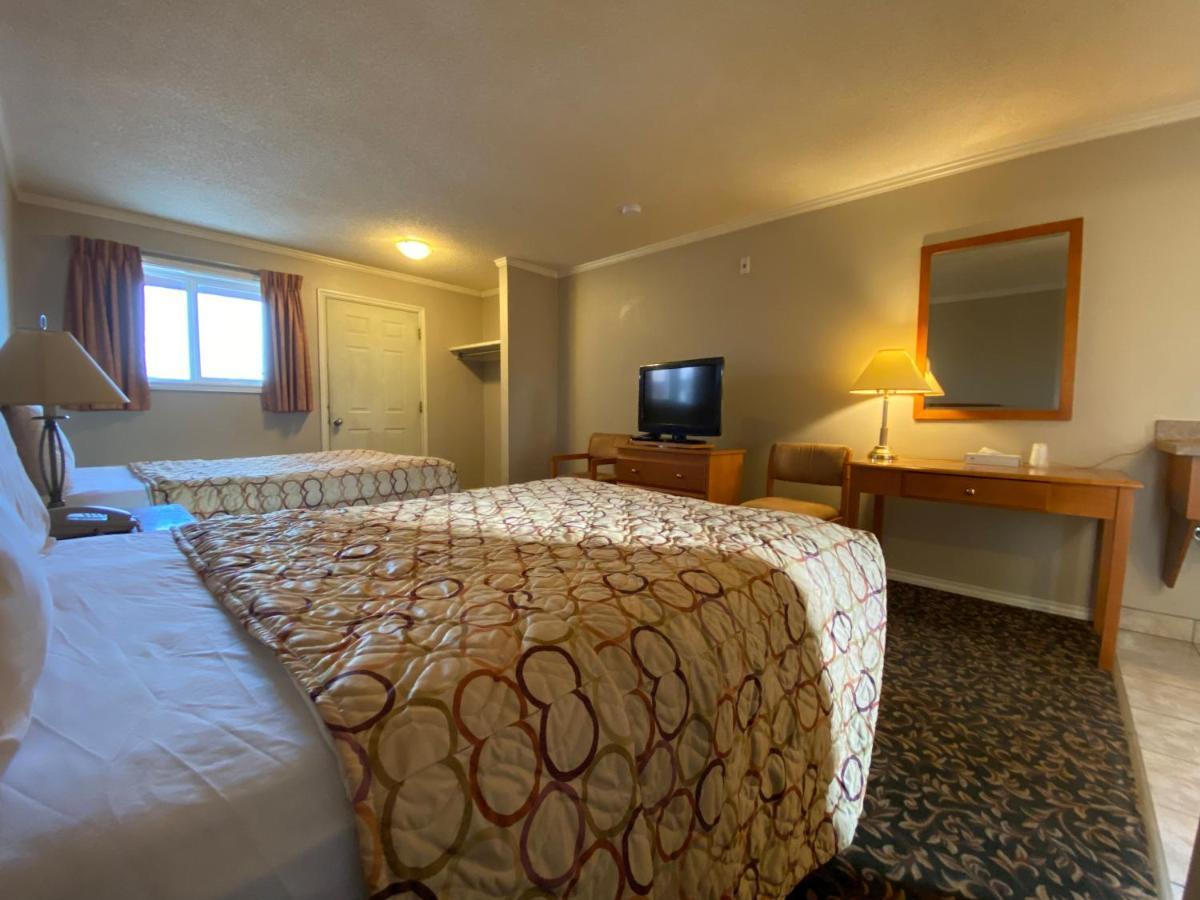 Aspen Motor Inn Drayton Valley Kültér fotó